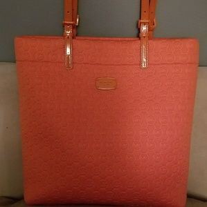 NWT Micheal Kors Monogram Jetset bag